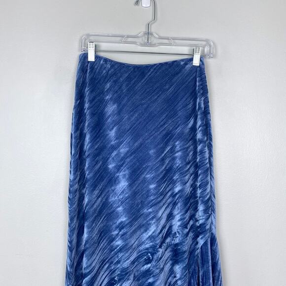 Free People Noa Velvet Slip Skirt Light Night Crushed Velvet Mix Blue Size XS - Picture 4 of 11